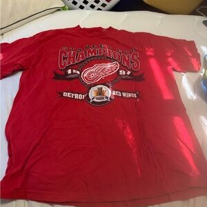 Logo Athletic Red Detroit Red Wings 1997 Stanley Cup champions tee